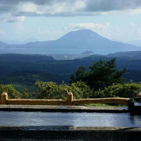 Готель Kirishima Onsen Ryokojin Sanso Екстер'єр фото