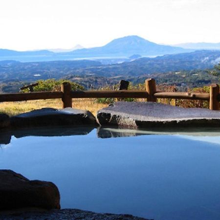 Готель Kirishima Onsen Ryokojin Sanso Екстер'єр фото
