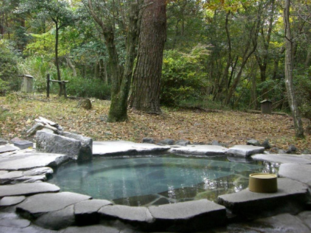 Готель Kirishima Onsen Ryokojin Sanso Екстер'єр фото