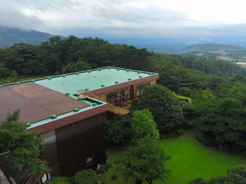 Готель Kirishima Onsen Ryokojin Sanso Екстер'єр фото