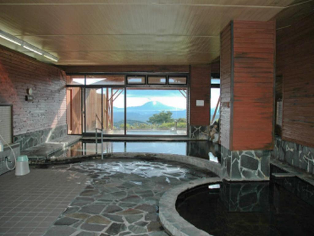 Готель Kirishima Onsen Ryokojin Sanso Екстер'єр фото