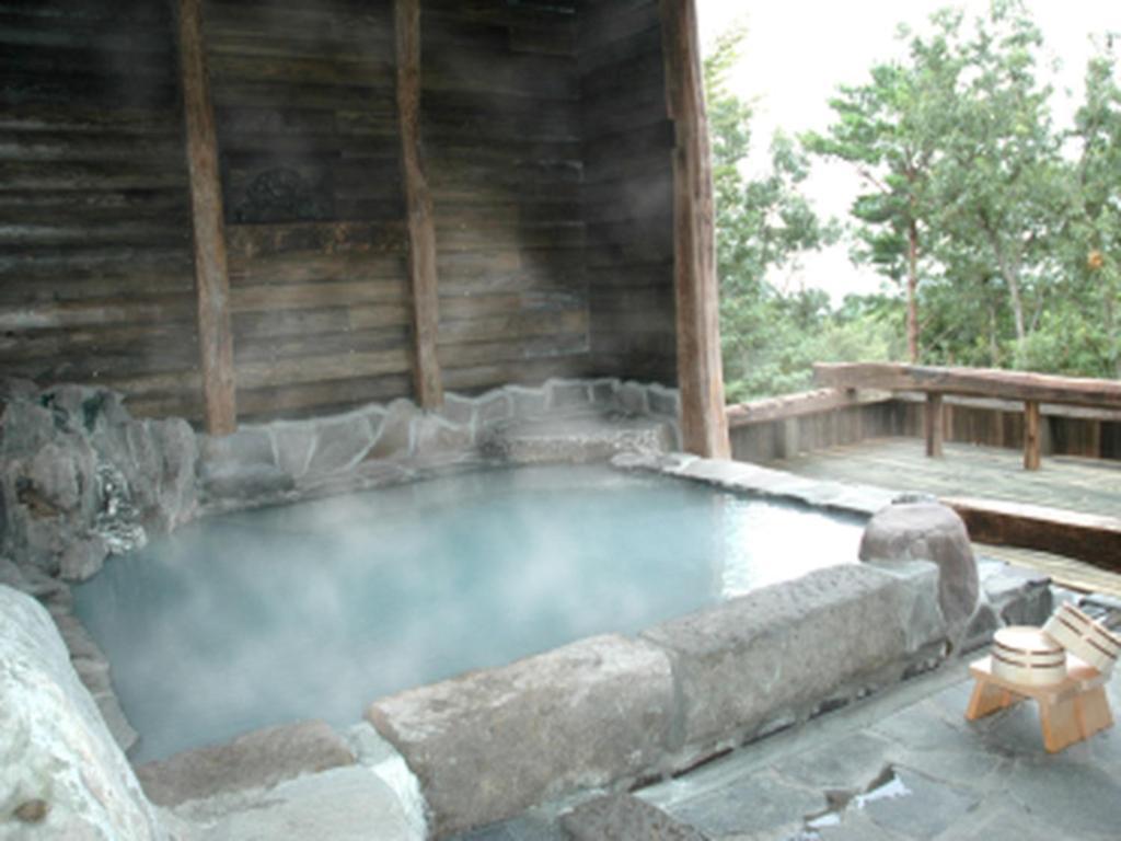 Готель Kirishima Onsen Ryokojin Sanso Екстер'єр фото
