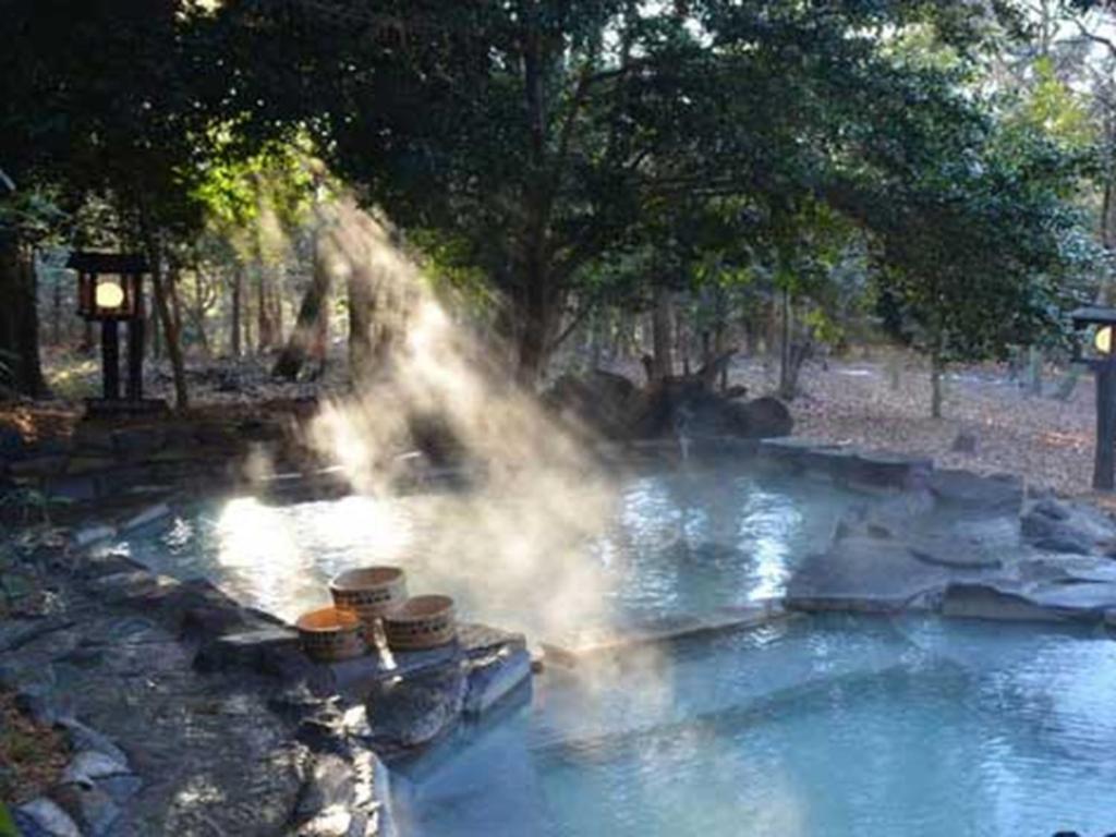 Готель Kirishima Onsen Ryokojin Sanso Екстер'єр фото